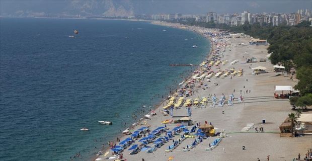Türkiye'nin turizm geliri, 2017'de bir önceki yıla göre yüzde 18,9