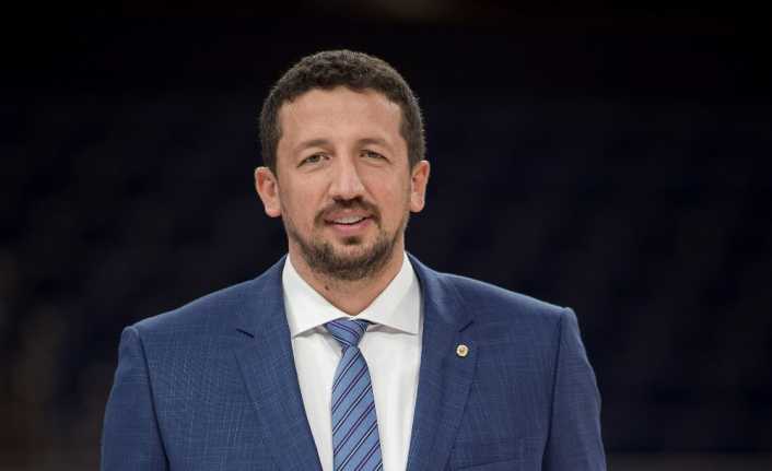 Türkiye Basketbol Federasyonu Başkanı Hidayet Türkoğlu, sokak basketbolu heyecanını yaşatmak