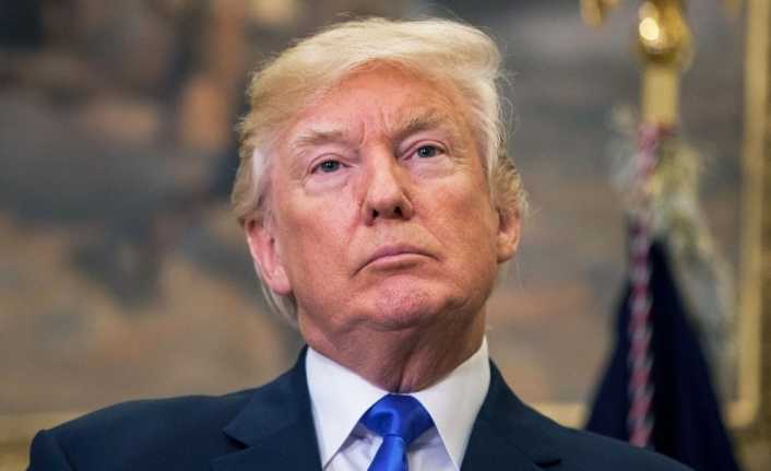 ABD Başkanı Donald Trump, Twitter hesabı üzerinden Twitter, Facebook ve