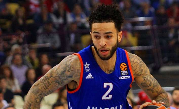 Anadolu Efes, 2016-2017 sezonunda forma giyen Tyler Honeycutt’ın Amerika Birleşik