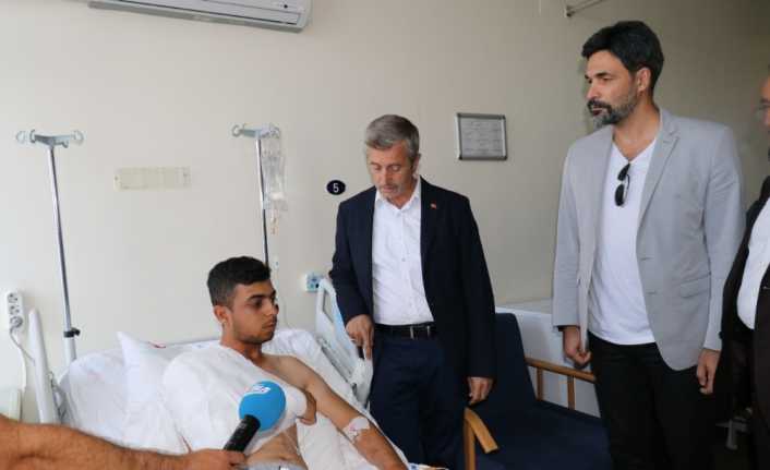 Konseri dolayısıyla Gaziantep’e gelen sanatçı Uğur Işılak, Gaziantep’te 8 kişinin