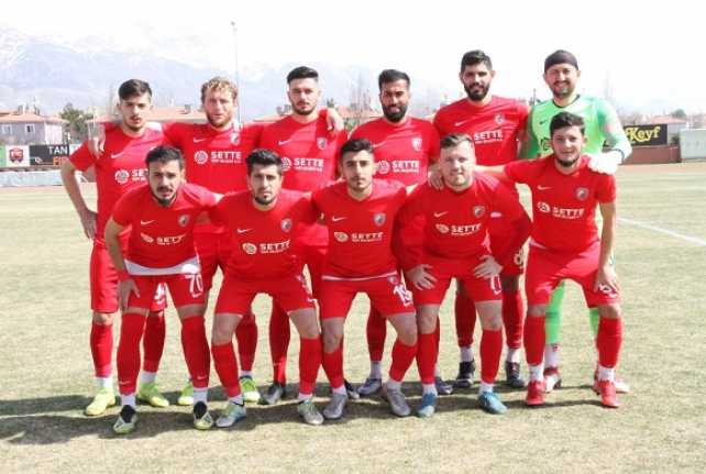 Bölgesel Amatör Futbol Ligi (BAL) 3’ncü grupta mücadele eden Erzincan