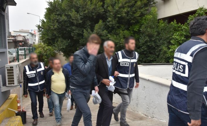 Türkiye genelinde suç ve suçlularla mücadele kapsamında aranan şahısların yakalanmasına