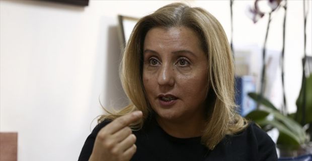 Alanında önemli çalışmalar yürüten kadın cerrahlardan Prof. Dr. Cangır, Uluslararası
