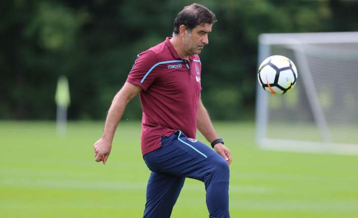 Trabzonspor Teknik Direktörü Ünal Karaman, “Bir an önce aramıza katılan