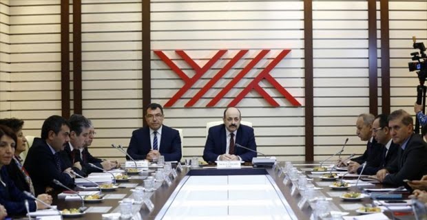 "Yükseköğretimde sessiz devrim" olarak nitelendirilen politikalar arasında yer alan "Yükseköğretim