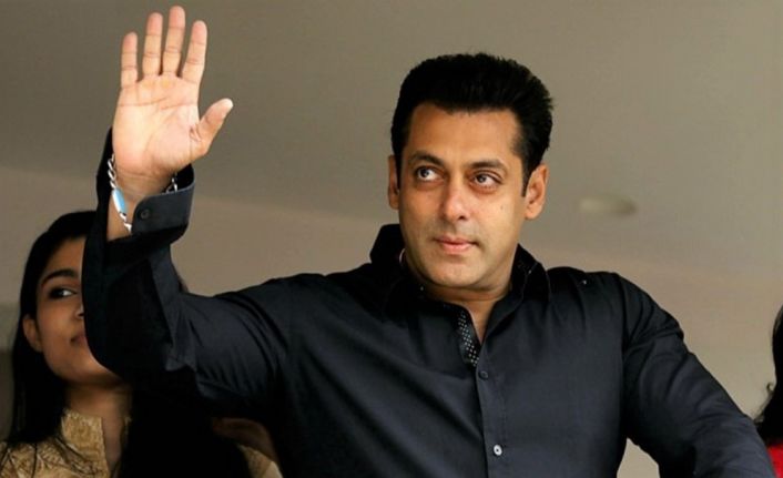 Bollywood’un ‘Padişah’ lakaplı aktörü Salman Khan, iki yaban geyiğini öldürmekten