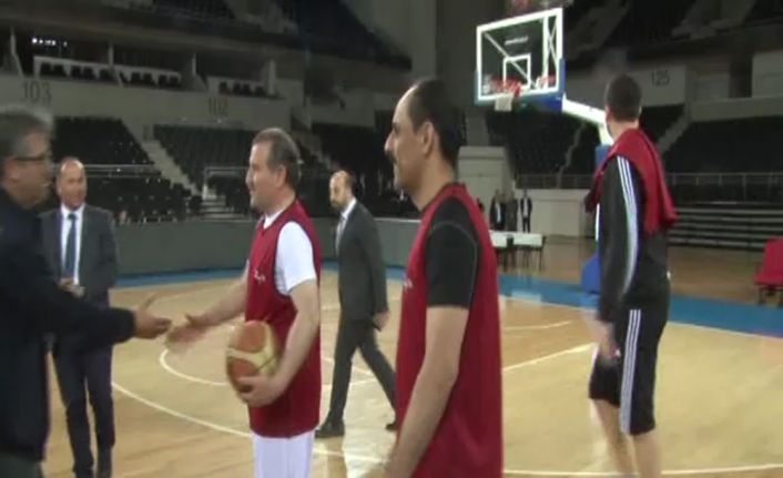 Spor Toto 2. Medya Çalışanları Basketbol Turnuvası’nın kapanışı şerefine düzenlenen