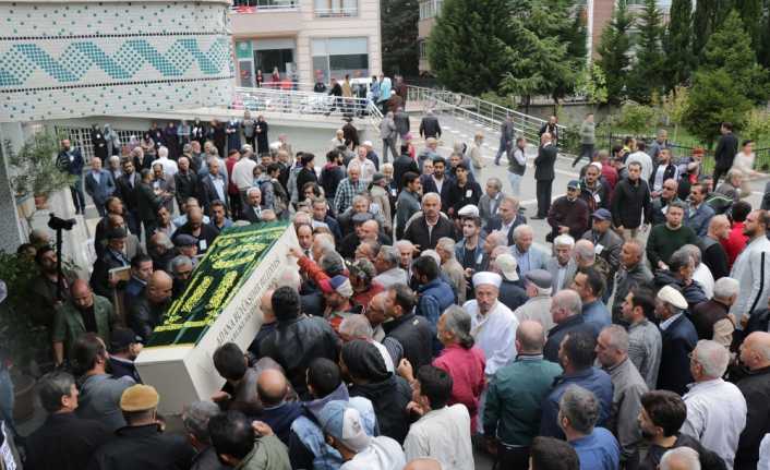 Adana’da geçirdiği kalp krizi sonucu hayatını kaybeden usta oyuncu Yakup