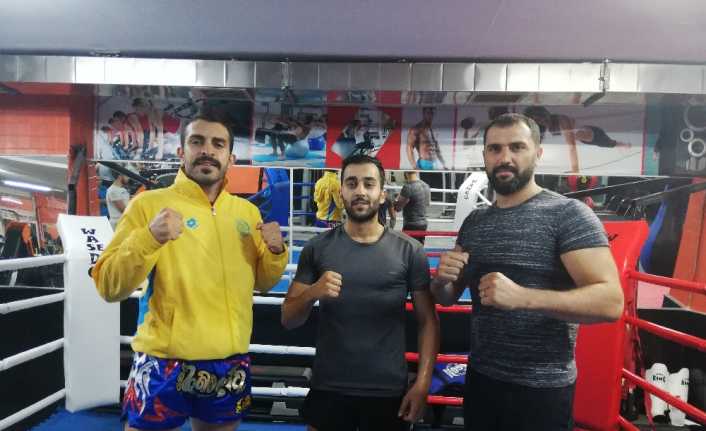 Bir zamanlar uyuşturucu kullanan gençler, boş zamanlarını değerlendirmek için tanıştıkları