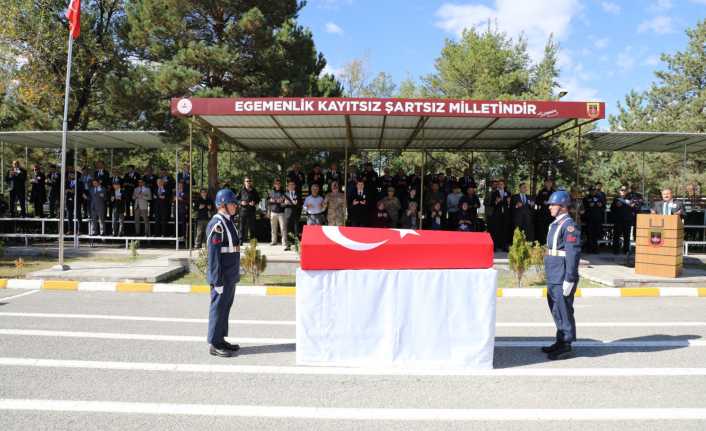 Jandarma Uzman Çavuş Özkan Karakaya'nın Cenazesi Düzenlenen Törenle Memleketine Uğurlandı