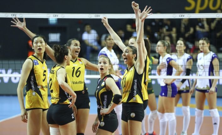 Voleybol Kadınlar CEV Şampiyonlar Ligi 6'lı play-off turu rövanş maçında