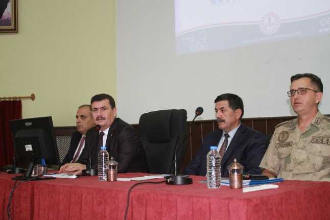 Erzincan’da 2019-2020 Eğitim-Öğretim Yılı Okul Güvenliği Koordinasyon toplantısı yapıldı. 