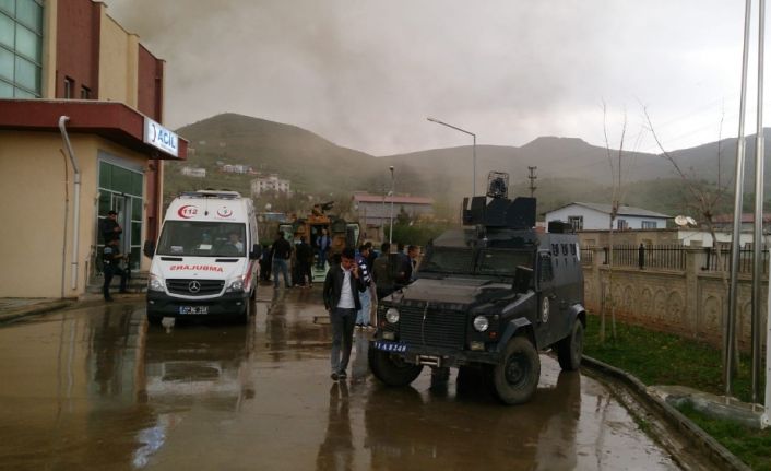 Diyarbakır Valiliği, Hazro ilçesinde güvenlik güçlerine bir grup PKK’lı terörist