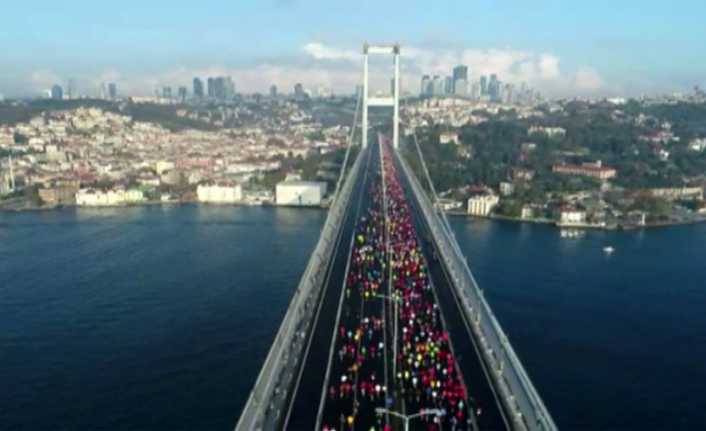 Vodafone 40. İstanbul Maratonu’nda ilk start verildi. Engelli yarışçılar saat