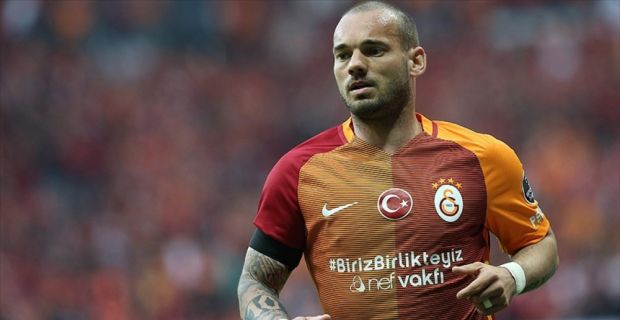 Bir dönem Galatasaray'da da görev yapan Hollandalı futbolcu Wesley Sneijder