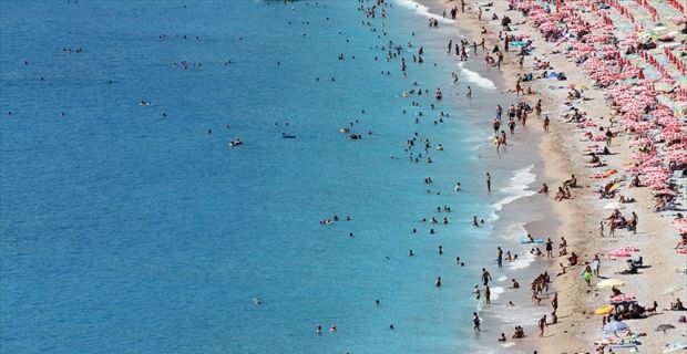 TÜRSAB Başkanı Ulusoy, "2018 yılında da Türkiye'ye gelen yabancı ziyaretçi