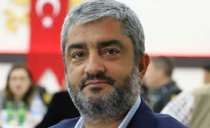 Yalçınkaya: Tüm Meslektaşlarımın Gazeteciler Günü'nü kutluyorum Erzincan Gazeteciler Cemiyeti (EGC) Başkanı Barış Yalçınkaya, 10 Ocak Çalışan