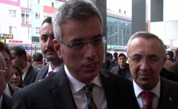 İstanbul İl Sağlık Müdürü Prof. Dr. Kemal Memişoğlu, Sancaktepe’de düşen