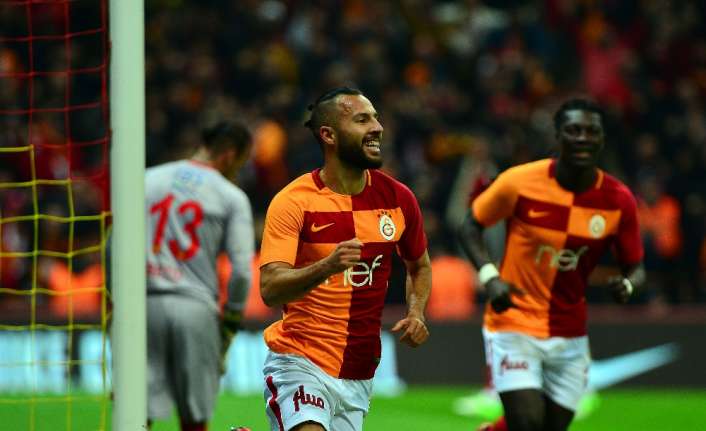 Transfer çalışmalarını sürdüren Bursaspor’da Samet Aybaba’nın ısrarla istediği Yasin Öztekin’in