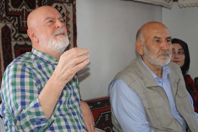 Türk edebiyatının en önemli isimlerinden Mustafa Kutlu, Memleketi Erzincan’da sevenleri
