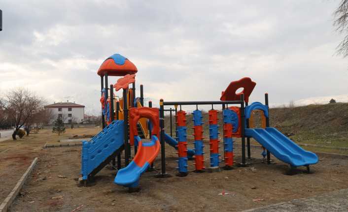 2022 yılı programı dahilinde olan park yenileme ve tadilat çalışmalarına