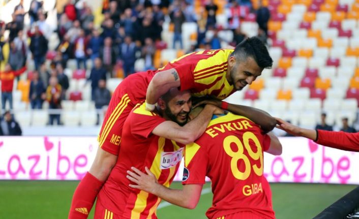 Spor Toto Süper Lig’in 27. haftasında Evkur Yeni Malatyaspor, sahasında