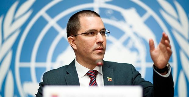 Venezuela Dışişleri Bakanı Montserrat, uluslararası finans sisteminin ülkesine engeller çıkarması