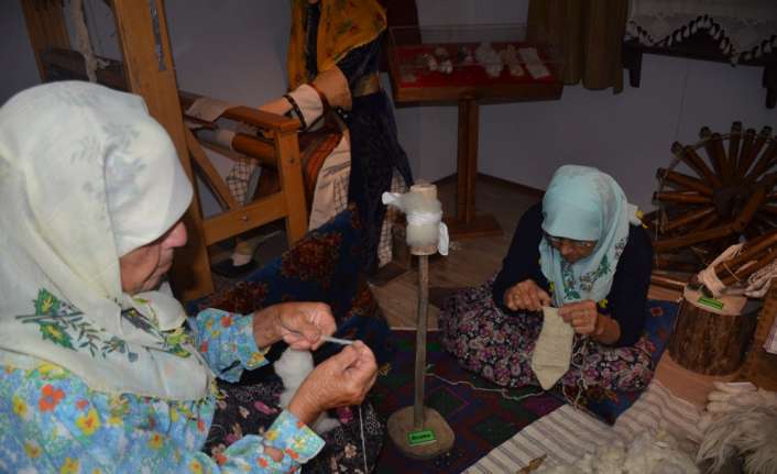 Geçmişten günümüze kadar ulaşan ve artık yok olma tehlikesiyle karşı
