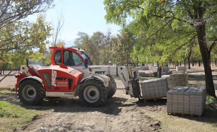Erzincan Belediyesi Park ve Yaşam alanlarını arttırmak için tüm birimleri