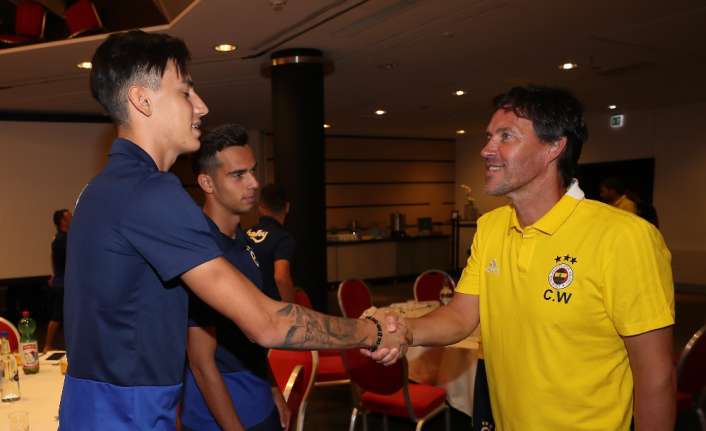 Fenerbahçe’nin yeni transferleri Berke Özer ile Barış Alıcı, bugün İsviçre’nin