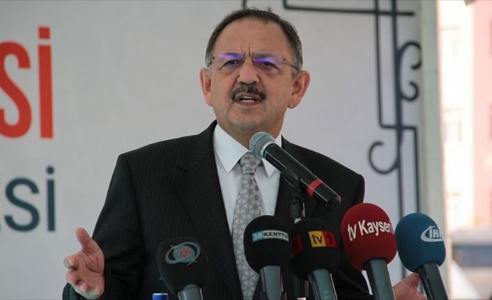 Çevre ve Şehircilik Bakanı Özhaseki, "Yeni yönetmeliğe göre yapılan binalarımız