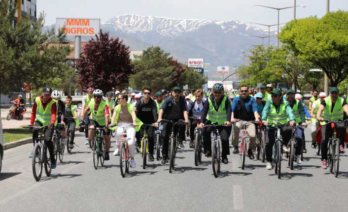 Erzincan’da bağımlılıklarla mücadele konusunda