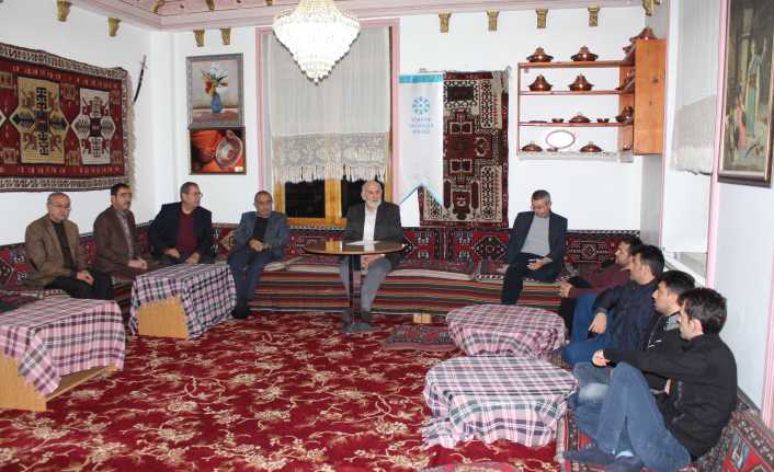 Türkiye Yazarlar Birliği (TYB) Erzincan Şube Başkanı Gazeteci Yazar Halil