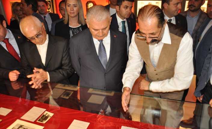 TBMM Başkanı Binali Yıldırım, İzmir’de Atatürk’ün hiç görülmeyen fotoğrafları ve