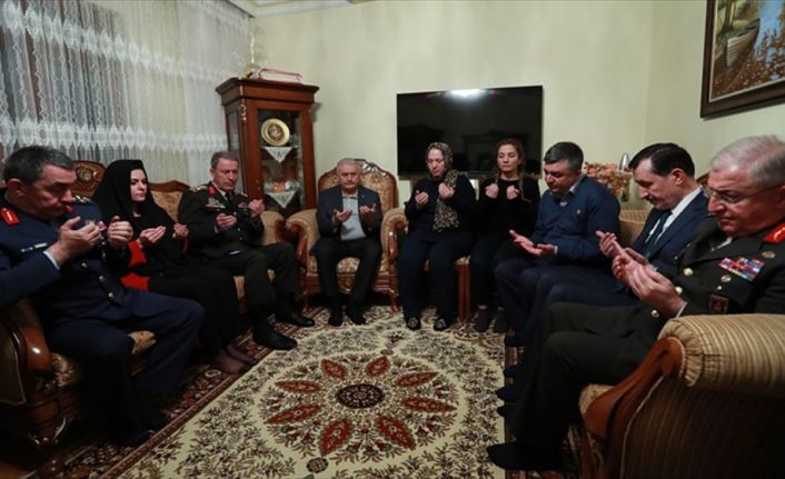 Başbakan Yıldırım ve Genelkurmay Başkanı Orgeneral Akar ile kuvvet komutanları,