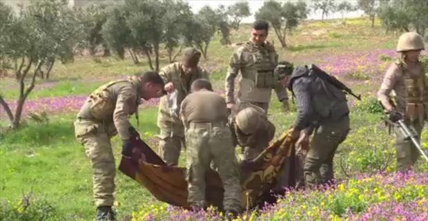 Zeytin Dalı Harekatı kapsamında terör örgütü YPG/PKK'dan temizlenen Şaran köyünde,