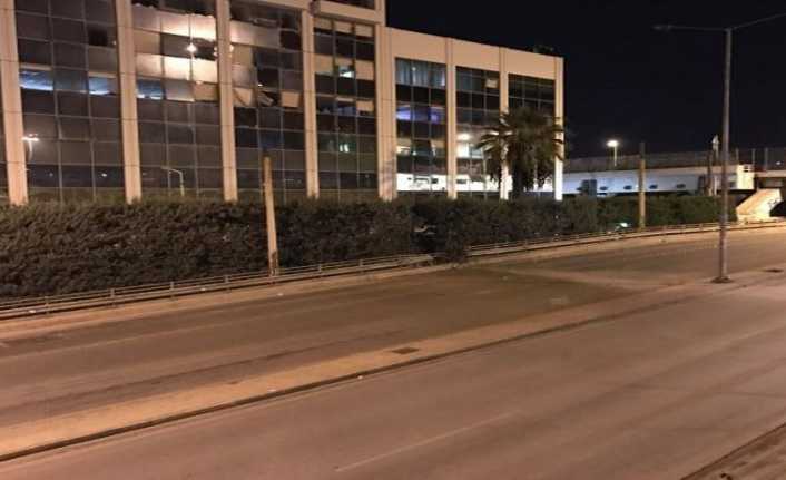 Yunanistan’ın başkenti Atina’da özel bir TV kanalının binasının önünde bomba