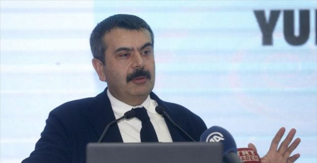 Milli Eğitim Bakanlığı Müsteşarı Tekin, yurtdışına gönderilen öğrencilere hitaben, "Batı'yı