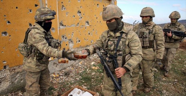 Vatandaşların, Zeytin Dalı Harekatı'na destek için hazırladıkları gıdalar en ileri