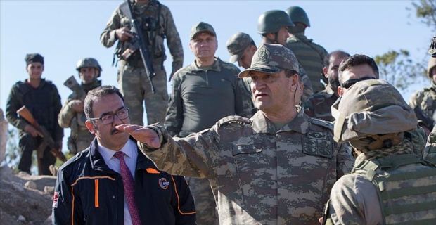 Zeytin Dalı Harekatı'nı yöneten İkinci Ordu Komutanı Korgeneral Temel, teröristlerden
