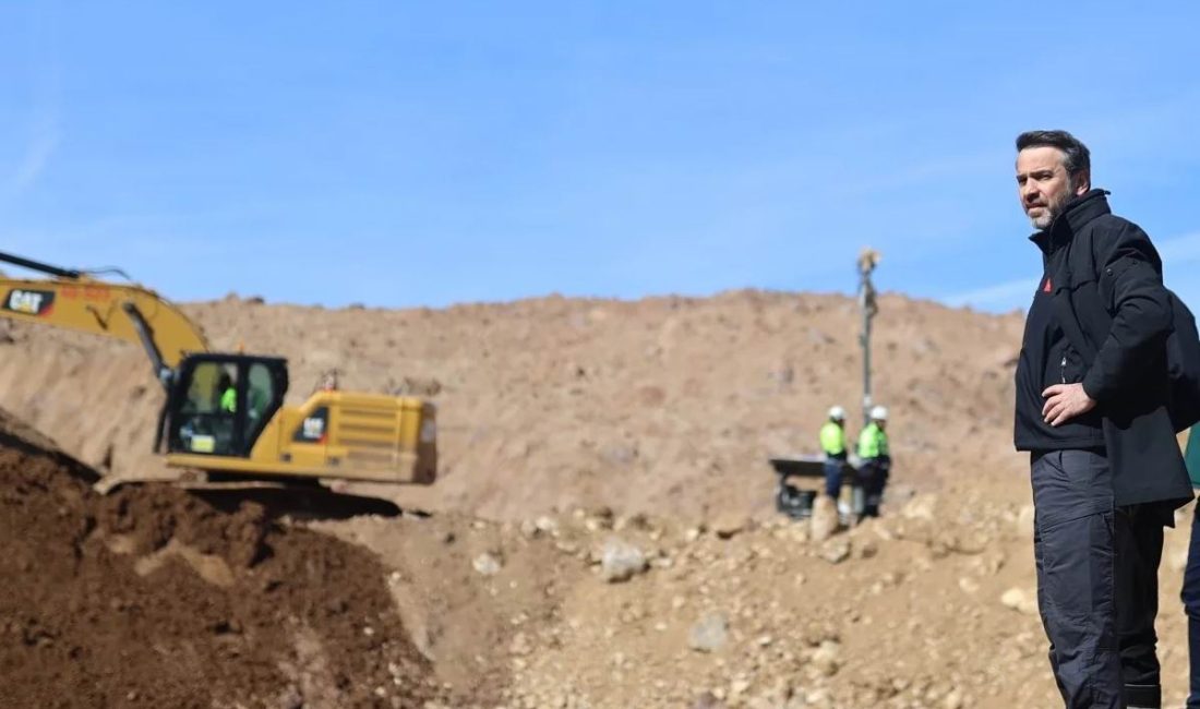Enerji ve Tabii Kaynaklar Bakanı Alpaslan Bayraktar Erzincan'ın İliç ilçesinde