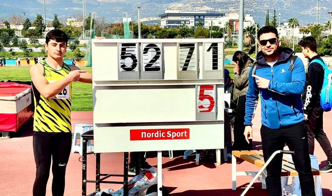 52.71 metrelik derecesiyle Türkiye Şampiyonu oldu.