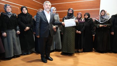 İyilikle Gönüllere Dokun Büyüklerimizden Masallar Yarışmasına Katılanlar İçin Program Düzenlendi.