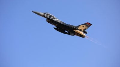 SoloTürk, Erzincan’da gösteri uçuşu gerçekleştirdi.