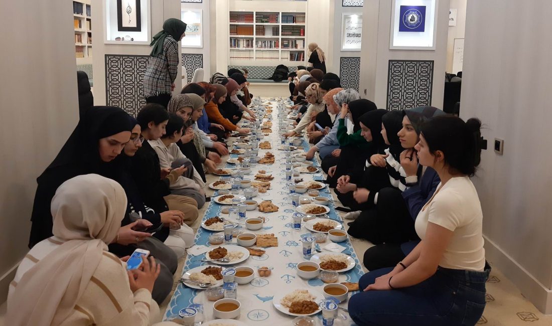 Erzincan Müftülüğü Gençlik Hizmetleri il koordinatörlüğünün Ramazan ayı faaliyetlerinden biri