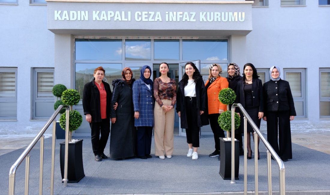 Erzincan Kadın Girişimciler Kurulu Mahkûm Kadınları Ziyaret Etti ve İş