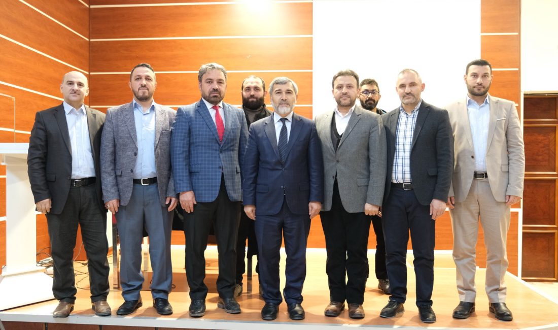 Erzincan’da 2024 yılı Camiler ve Din Görevlileri Haftası münasebetiyle erkek