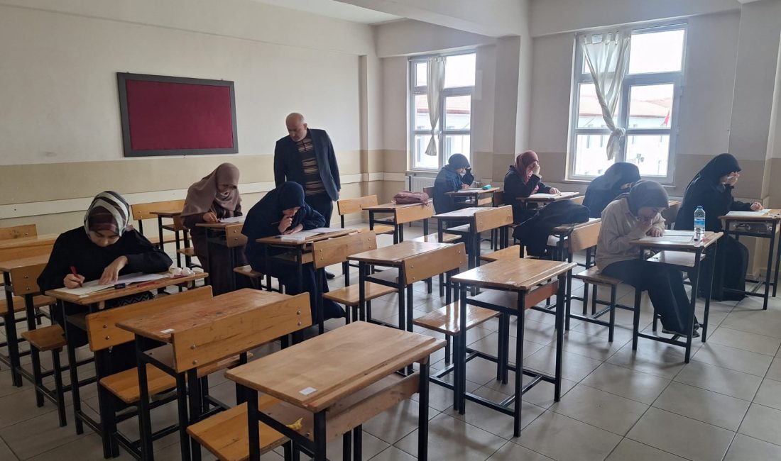  İl Müftülüğünce üniversite ve lise öğrencilerine yönelik “Umre Ödüllü