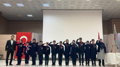 Erzincan Müftülüğü Diyanet İzcileri İçin Yemin ve Fular Değişim Programı